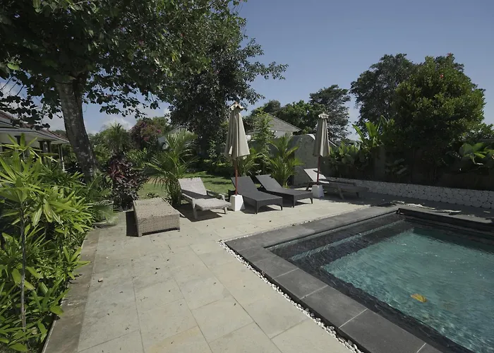 Guest house Romeo Beachfront By Bukit Vista
