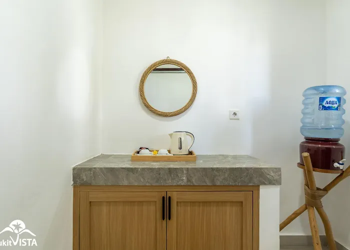 Guest house Romeo Beachfront By Bukit Vista 3*