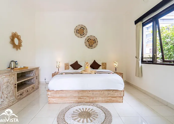 Guest house Romeo Beachfront By Bukit Vista 3*