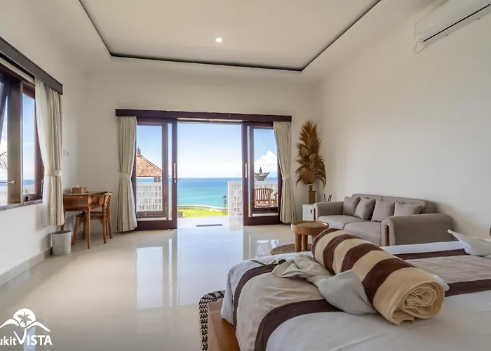 Guest house Romeo Beachfront By Bukit Vista 3*